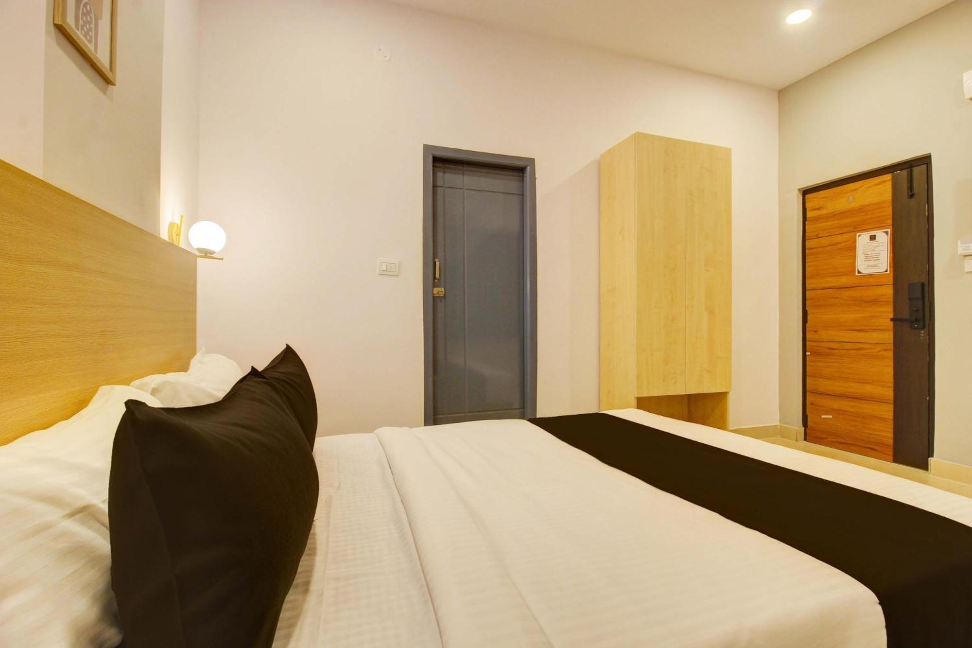 היידראבד Super Collection O Casa Grand Hotels Nacharam מראה חיצוני תמונה